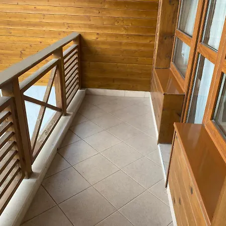 At White Lavina Апартаменты